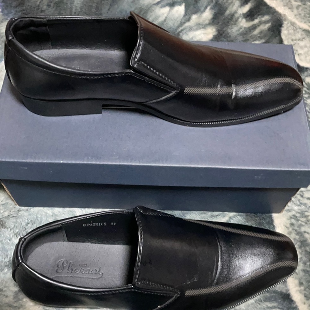 Gino Pheronj dress shoes